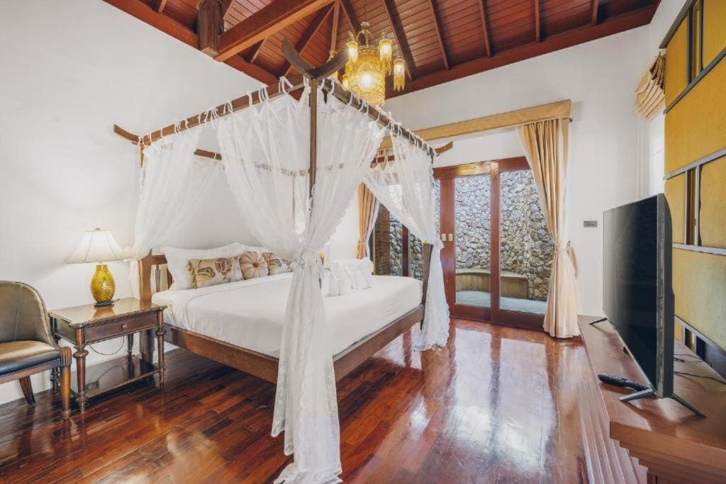 Leva Boutique Hotel - View 2