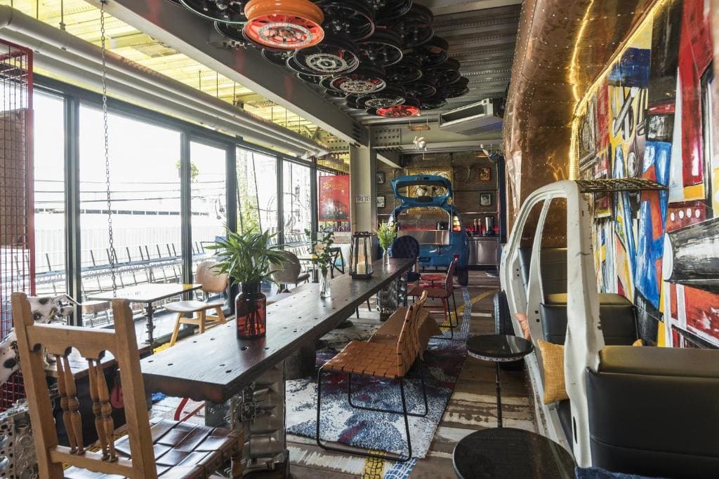 MeStyle Garage Hotel - View 3