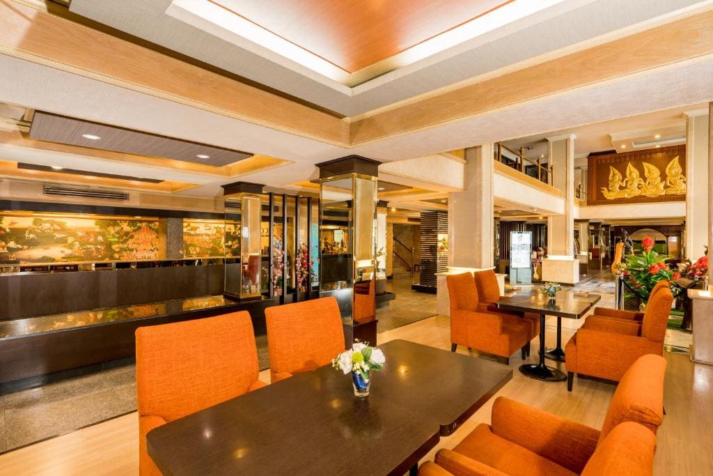 Niran Grand Hotel - Main view