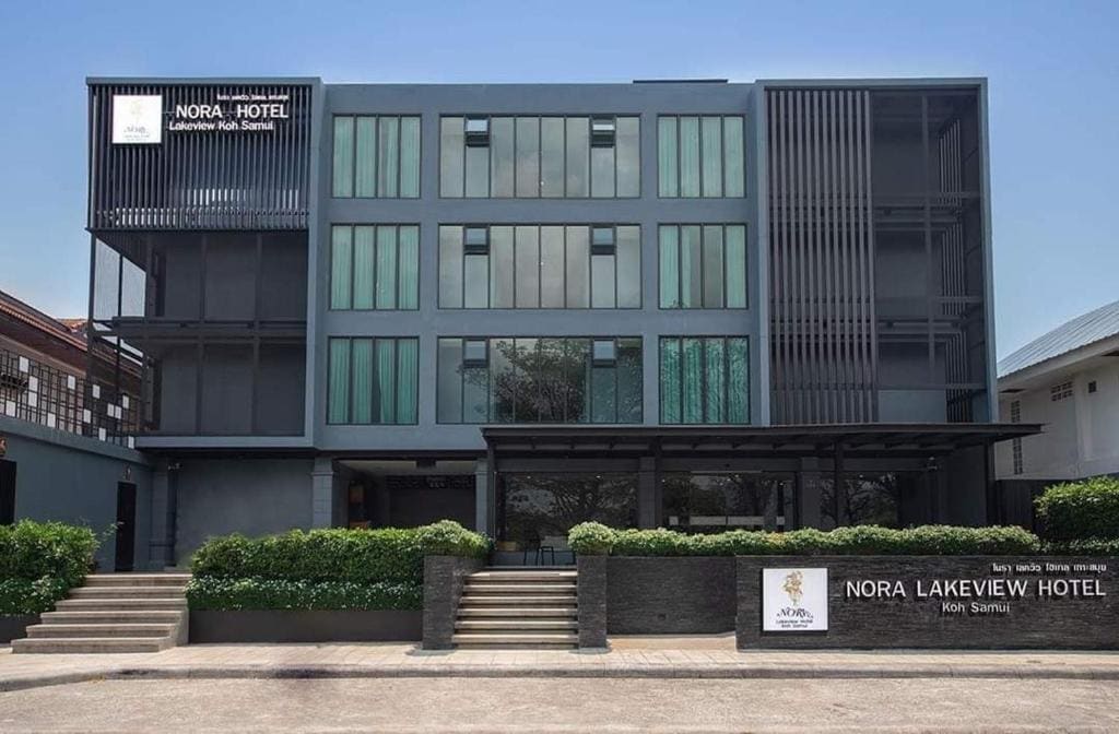 Nora LakeView - Main view