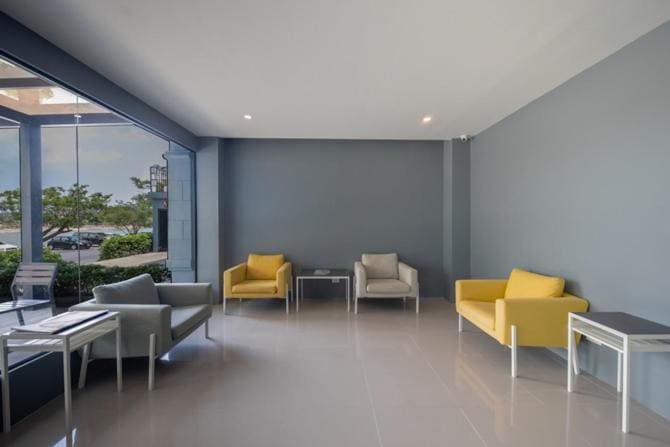 Nora LakeView - View 4