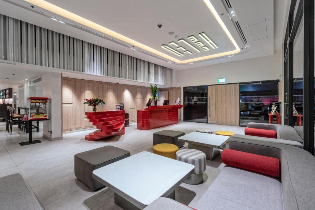 Oakwood Studios Sukhumvit Bangkok - View 6