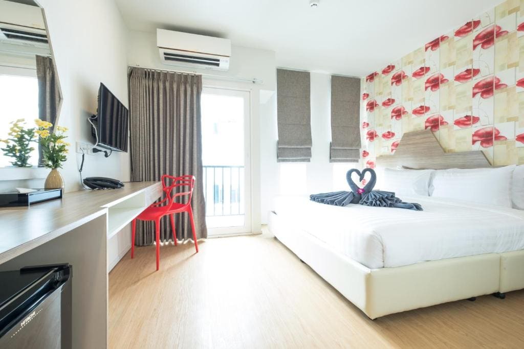 P Plus Hotel - View 2