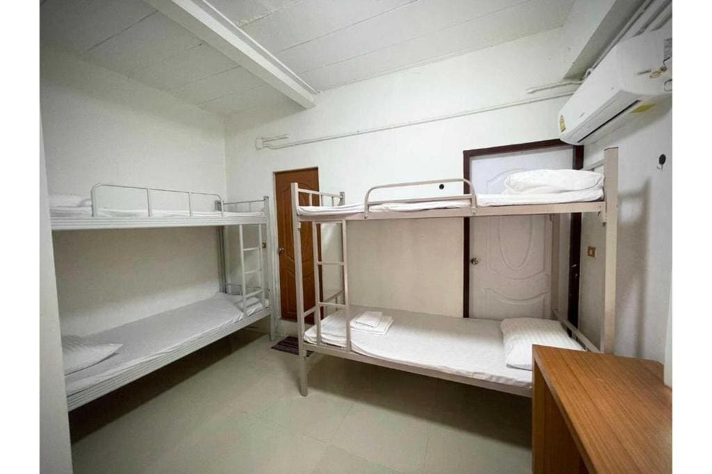 OYO 75577 Palace Hostel - व्यू 4