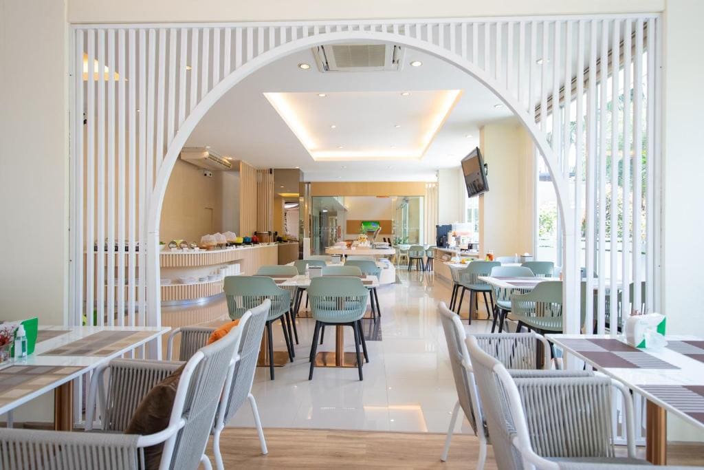 Phavina Hotel & Grand Boutique Rayong — фото 5