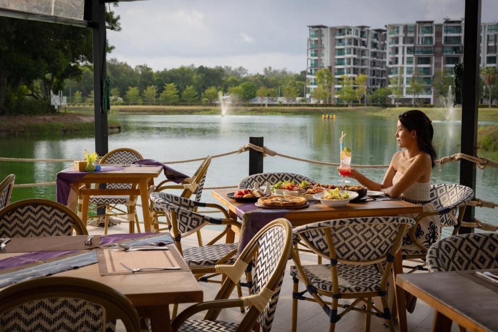 Wyndham Phuket Airport - View 3