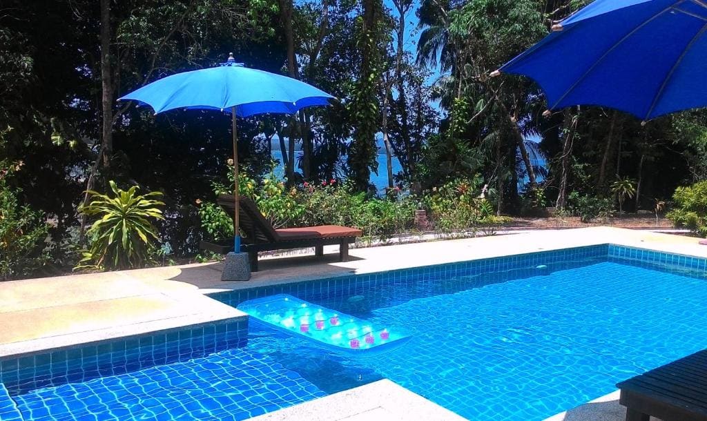 Poseidon Bungalows - View 4