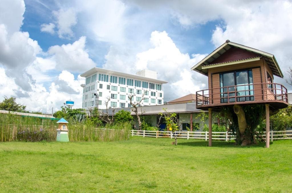 Prajaktra Design Hotel - Main view
