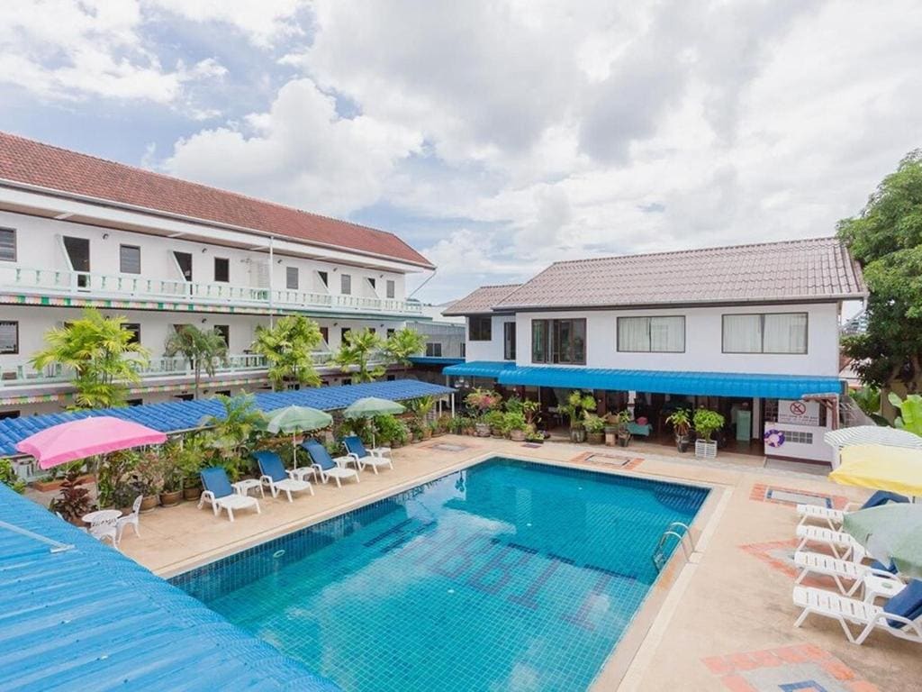 Rabbit Mansion Patong Hotel - View 2