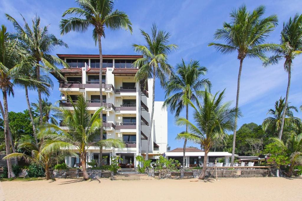 Rayong Chalet Resort - Main view