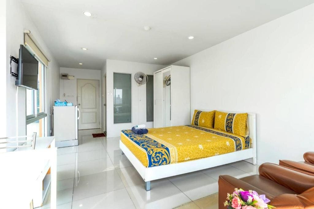 Right Place Sathorn - View 2