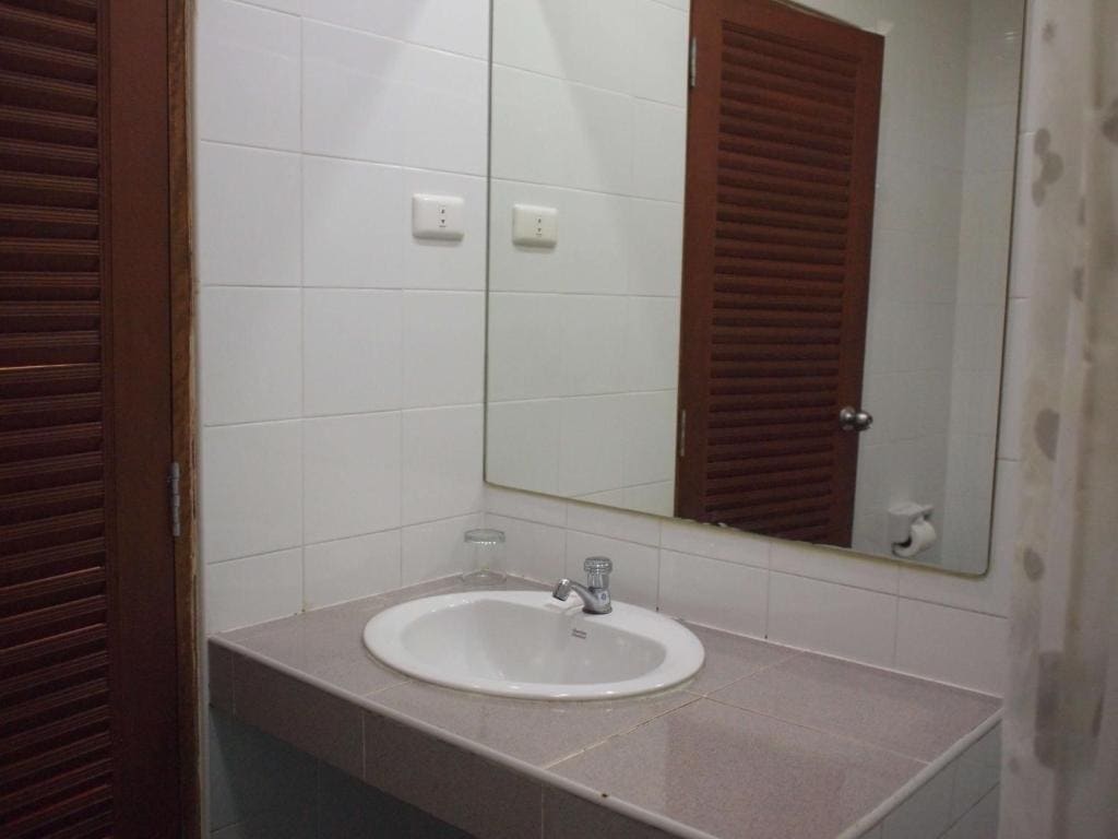 Roongruang Hotel - View 5