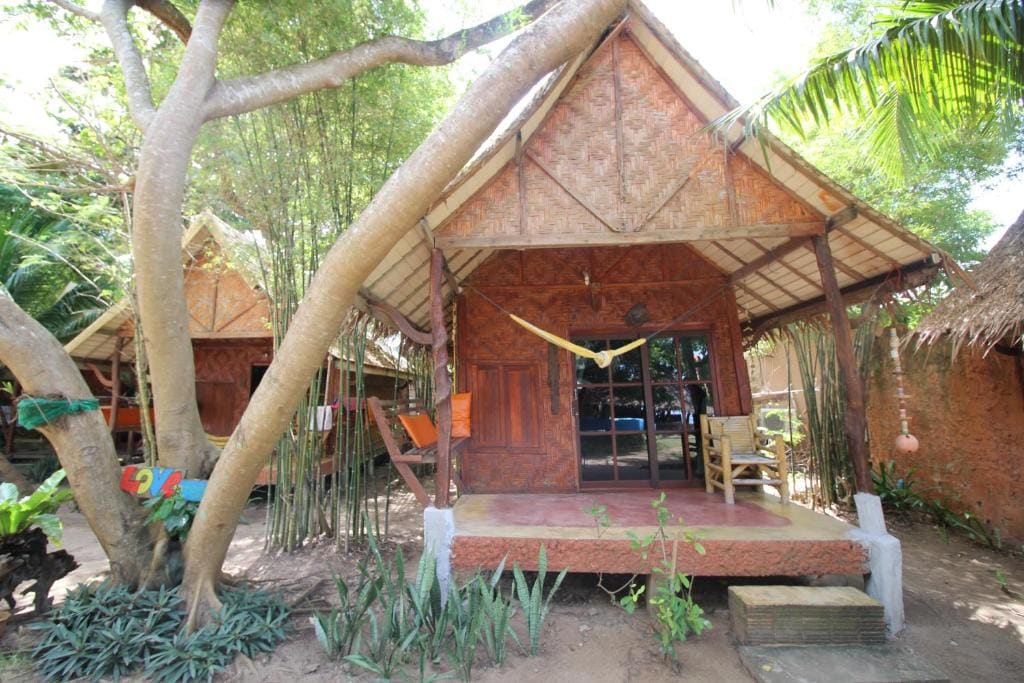Sanctuary Lanta - Main view