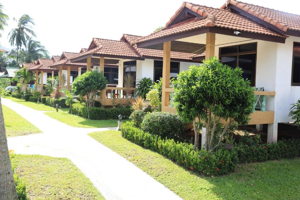 Shangrilah Bungalow - Main view