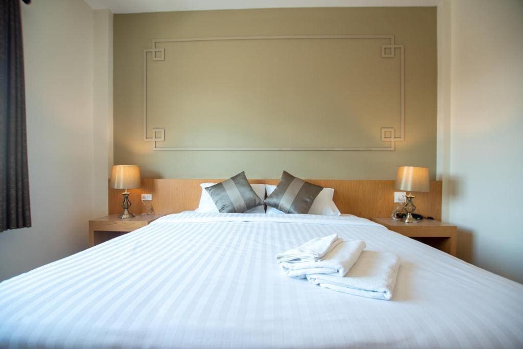Sino Mansion - View 2
