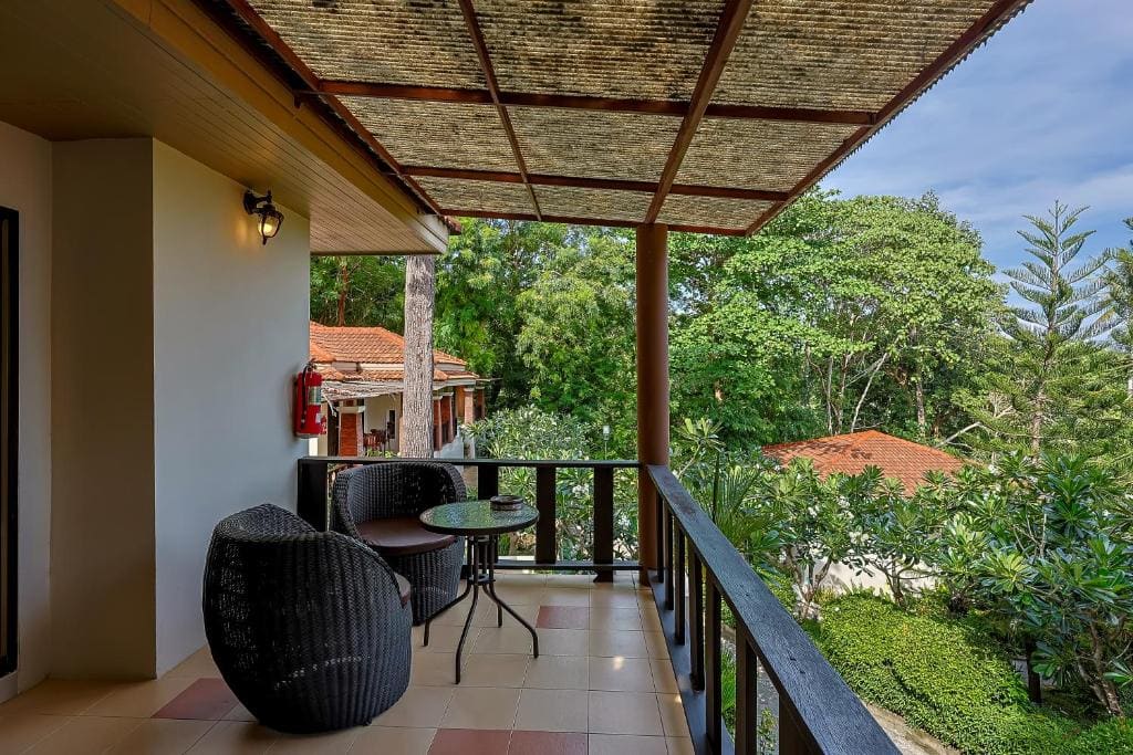 Sita Beach Resort - Main view