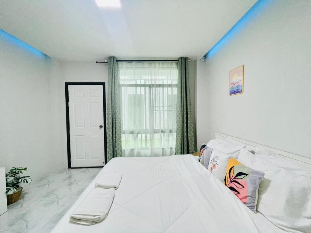 Sky View Home and Hostel Chiangmai - View 6
