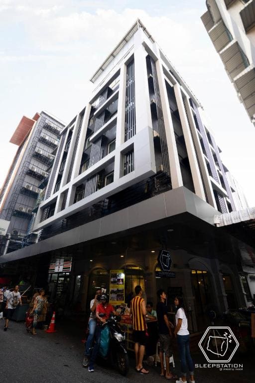 Sleepstation at Pratunam - Main view