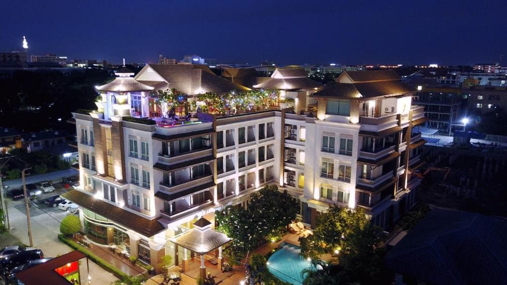 Suvarnabhumi Suite Hotel - Main view