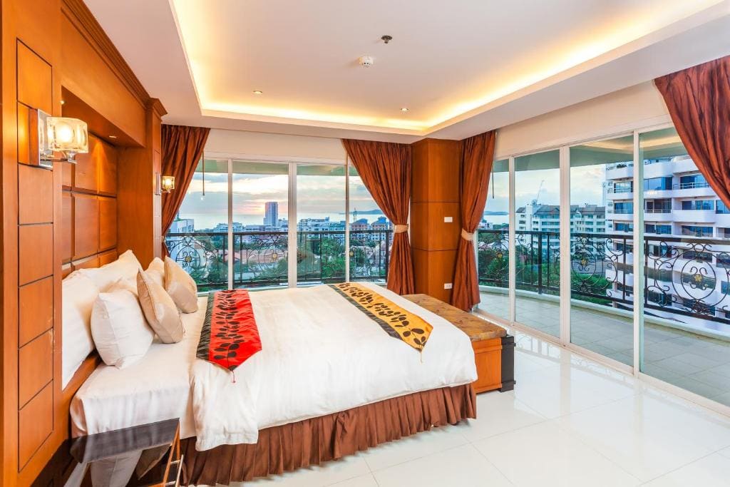 Tara Court Hotel - View 6