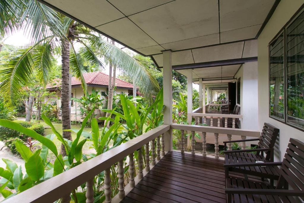 Thongtakian Resort - Main view