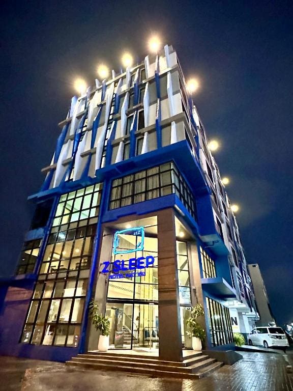 Z Sleep Hotel - View 5