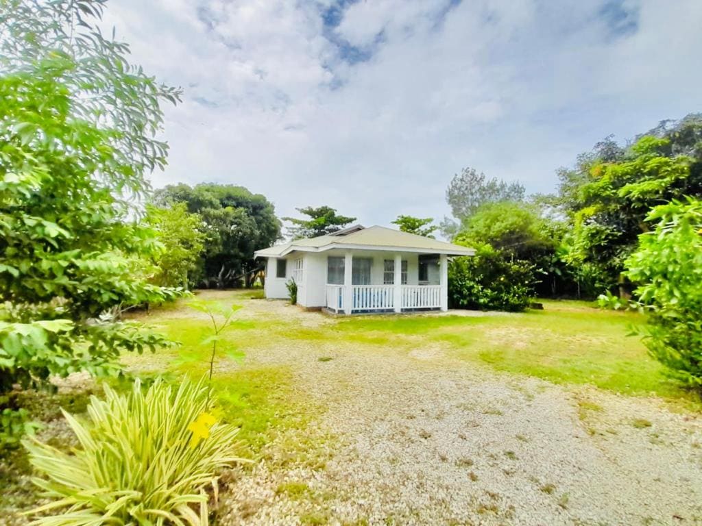 Private Twin Room - Horizon Tonga Cottage shared facilities - View 5