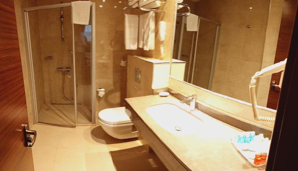 Adranos Hotel - Main view