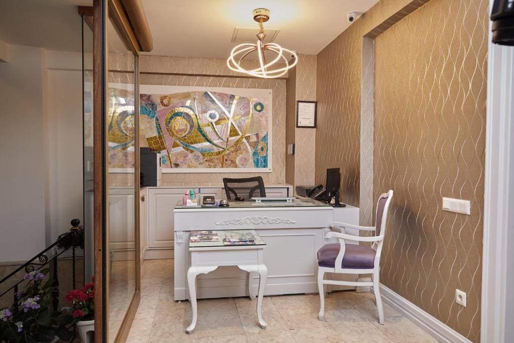 Albinas Hotel Old City - View 6