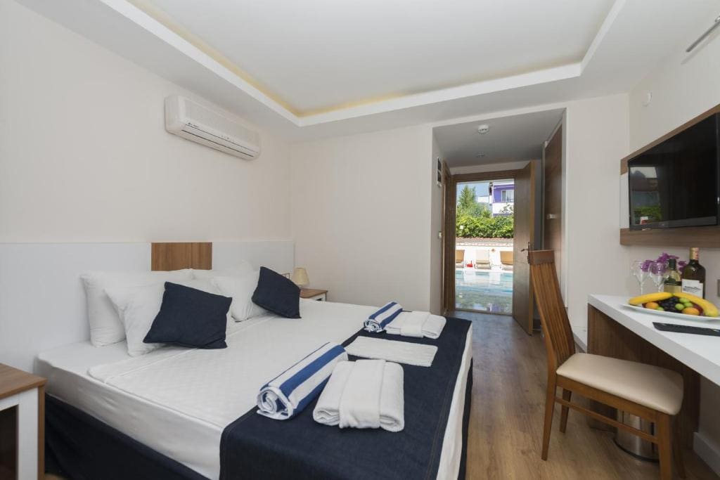 Amore Hotel Teki̇rova - View 2
