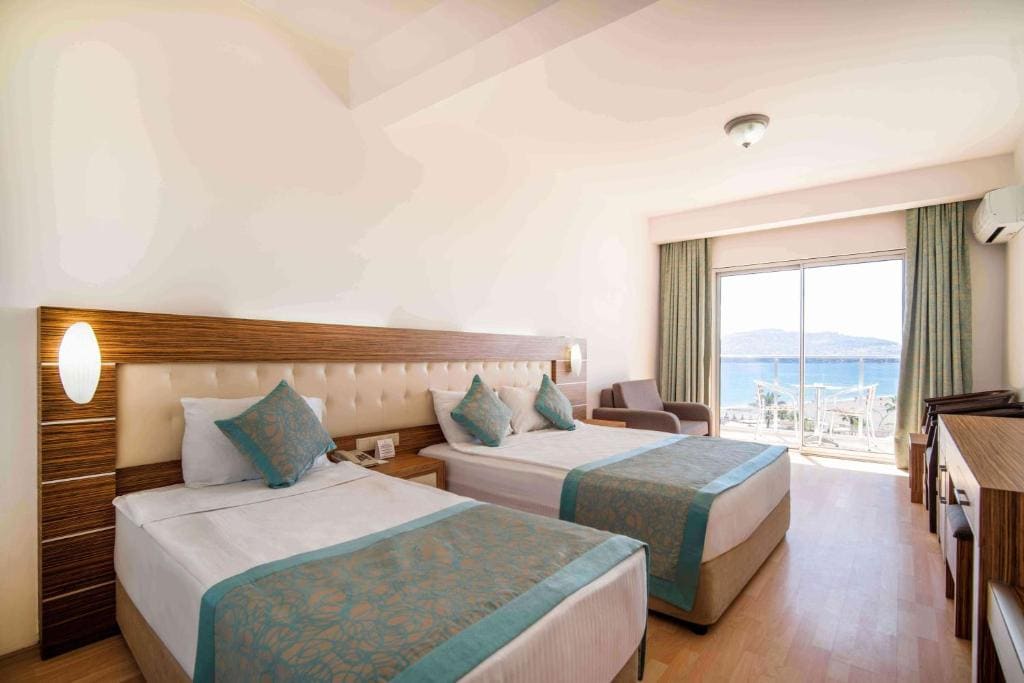 Blue Diamond Alya Hotel - View 3
