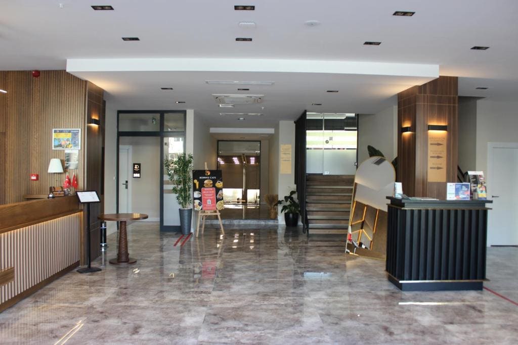 Bonnie City Hotel - View 6