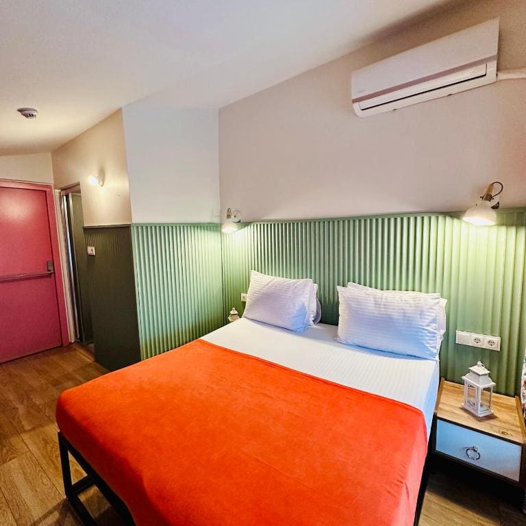 Casa Rosa Suites - View 7