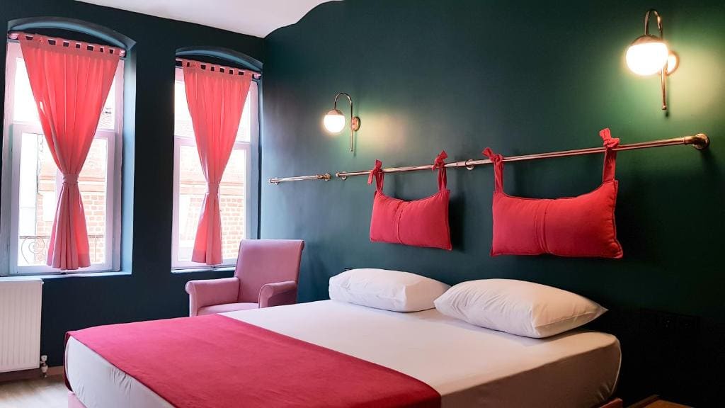 Casa Rosa Suites - View 3