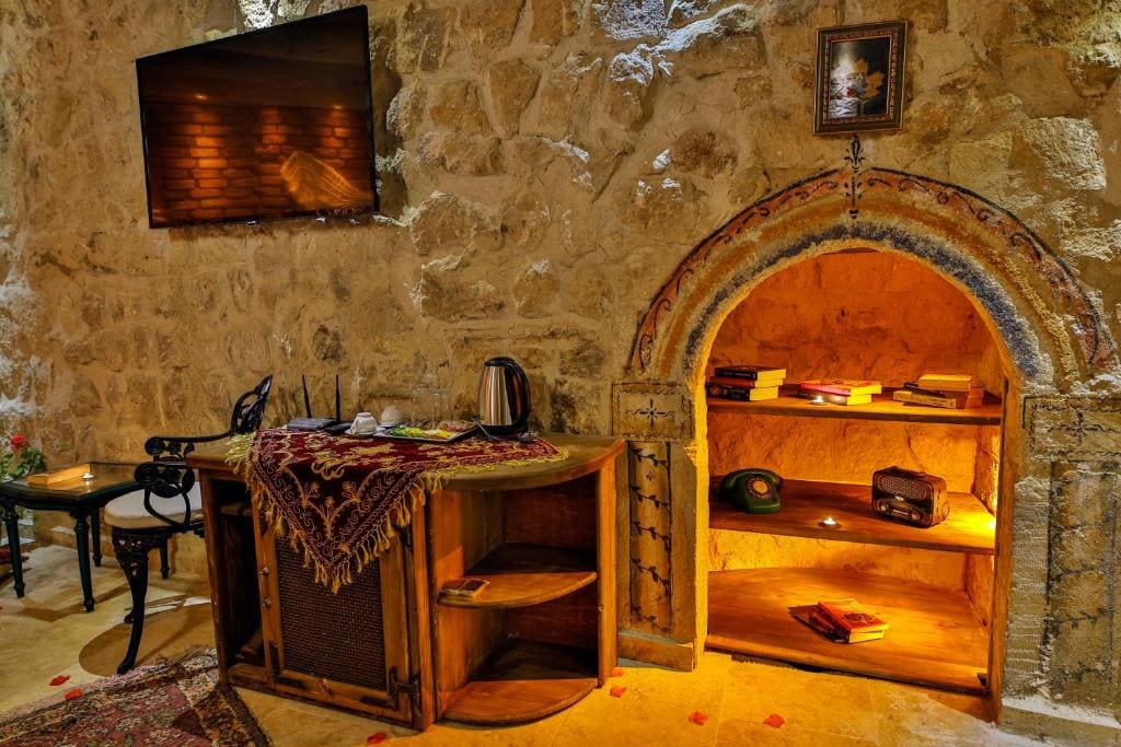 Casia Cave Suites - View 7