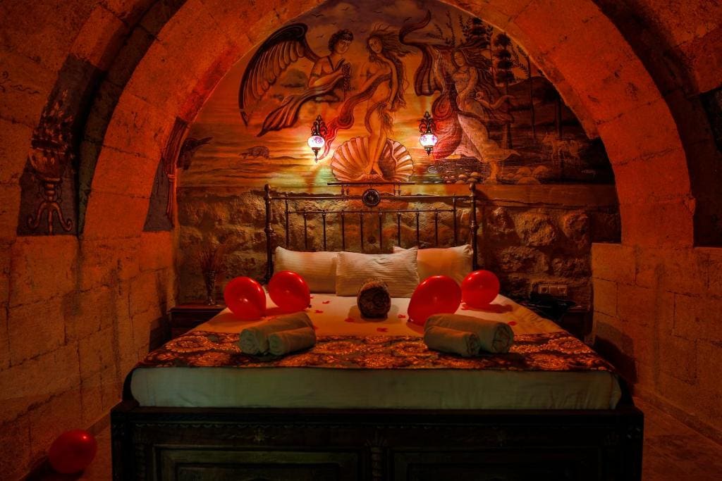 Casia Cave Suites - View 4