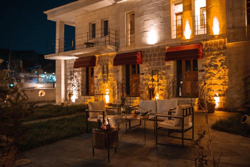 Çavuşin Cave House-Cappadocia - View 5