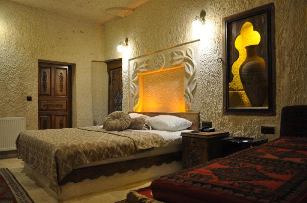 Çavuşin Cave House-Cappadocia - View 7