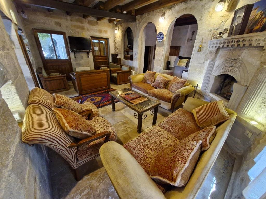 Dervish Cave House & Restaurant - View 3