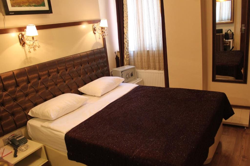 Gloria Tibi Hotel - View 5