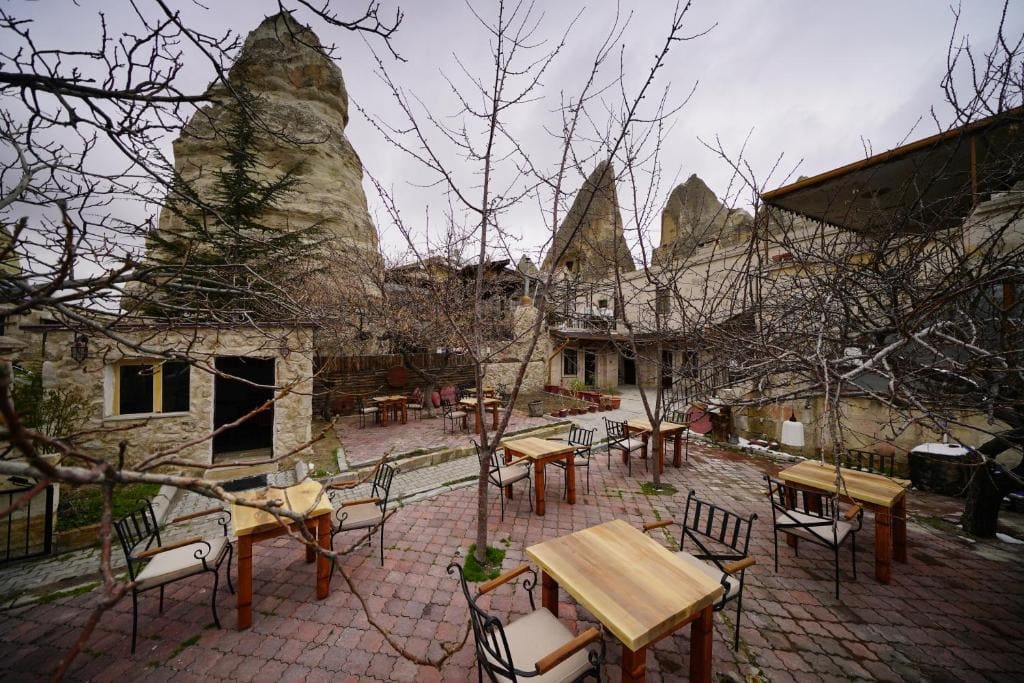 Glory Art Stone House - View 4
