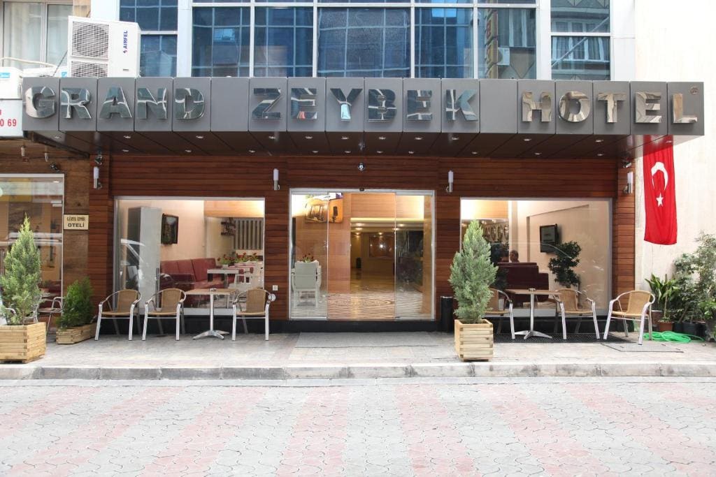 Grand Zeybek Hotel - Main view