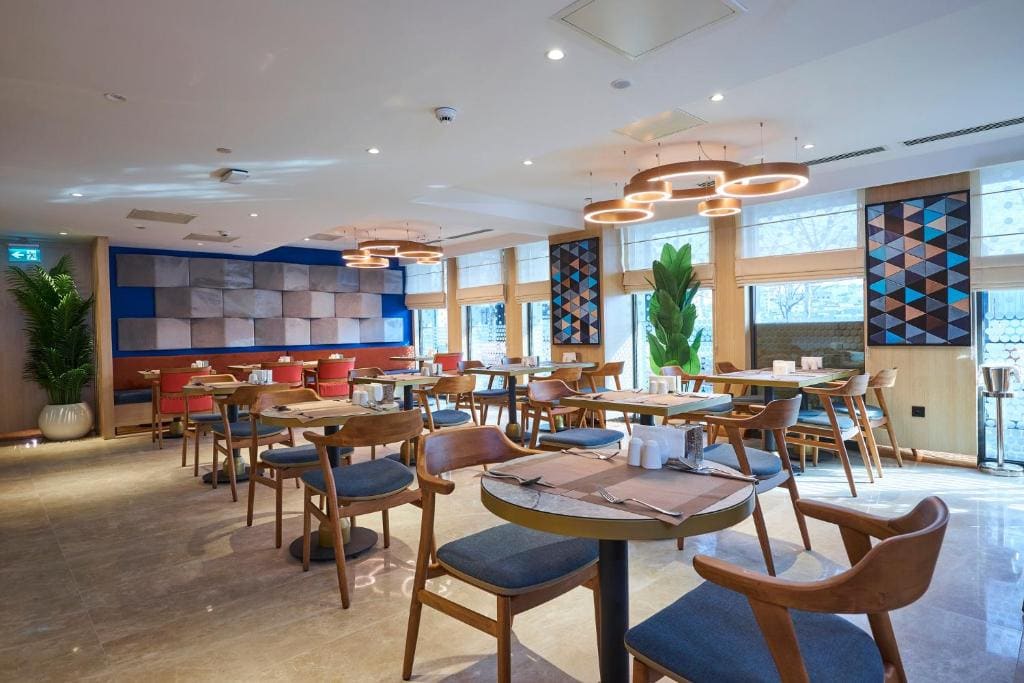 Holiday Inn Express Istanbul - Airport Arnavutkoy by IHG - View 3
