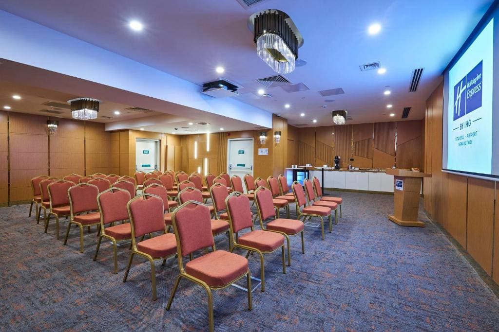 Holiday Inn Express Istanbul - Airport Arnavutkoy by IHG - View 4