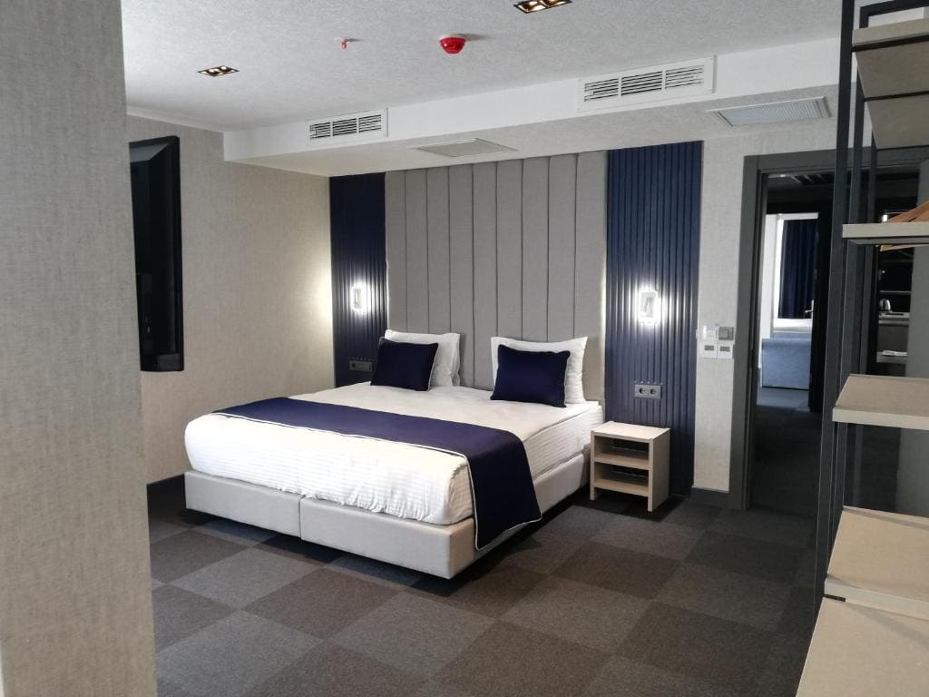 Lamore Hotel - View 7
