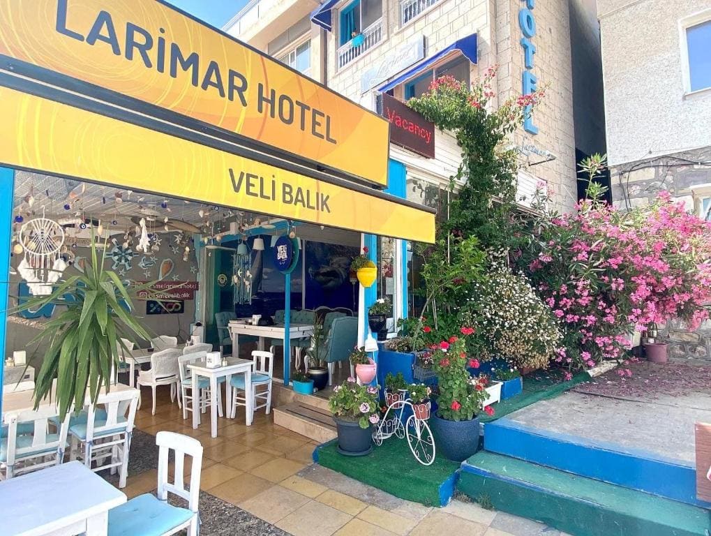 Larimar Hotel Cesme - Main view