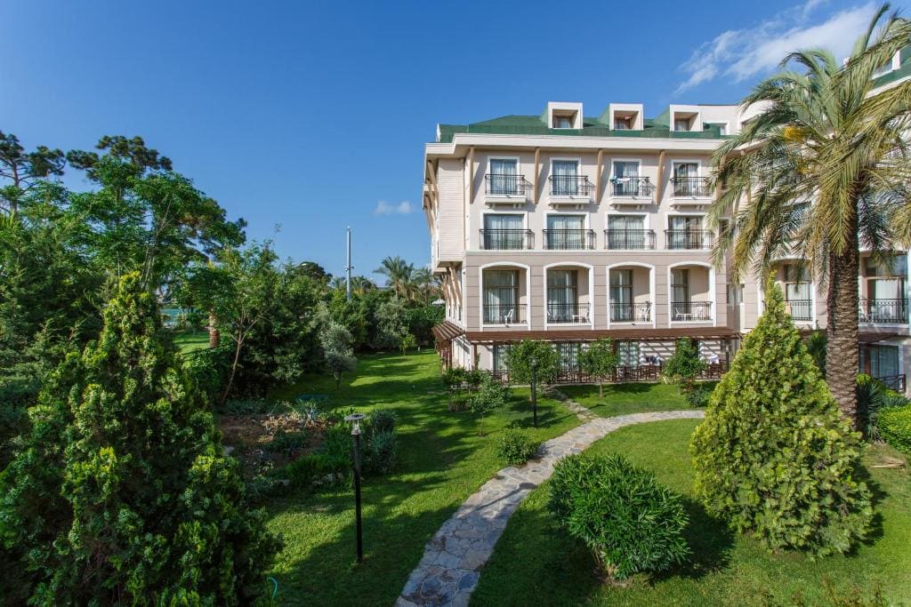 Lucida Beach Hotel - Ultra All Inclusive - Main view