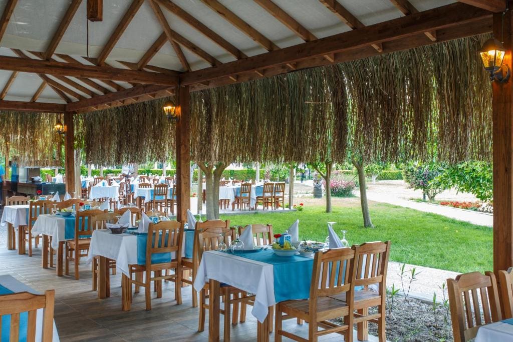 Lucida Beach Hotel - Ultra All Inclusive - View 3