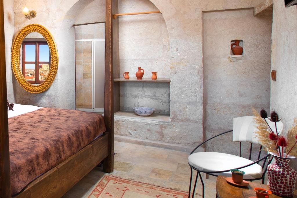 Romantic Cave Hotel - Main view