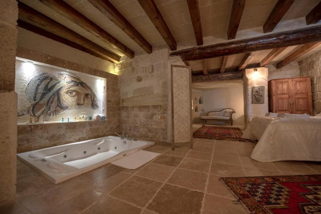 Sinasos Palace Cave Hotel - View 6
